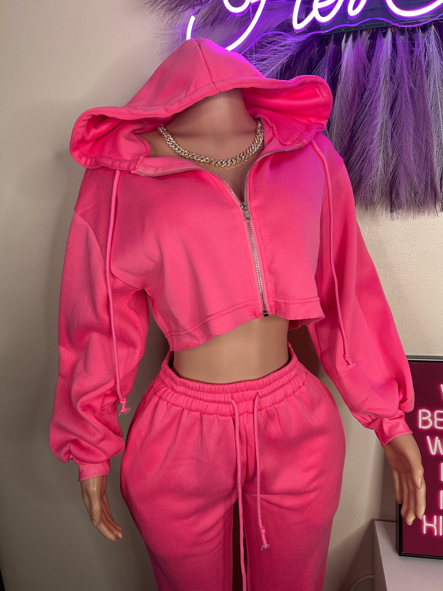 The Pretty & Chill Set